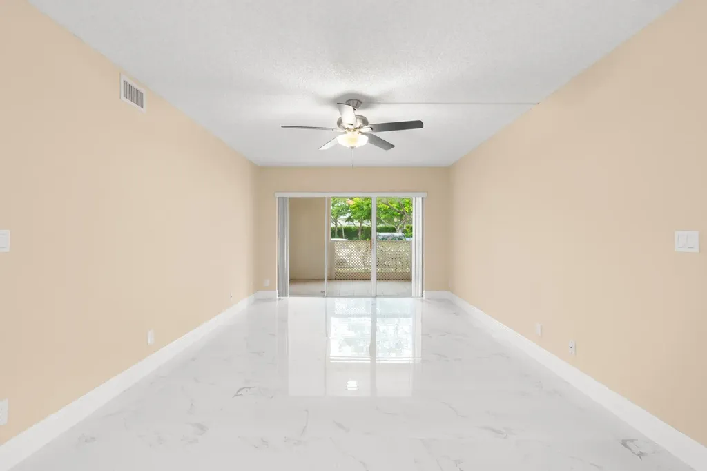 9855 Westview Drive Coral Springs FL 33076
