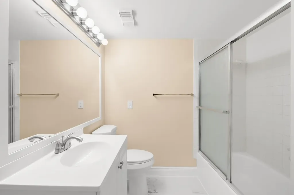 9855 Westview Drive Coral Springs FL 33076