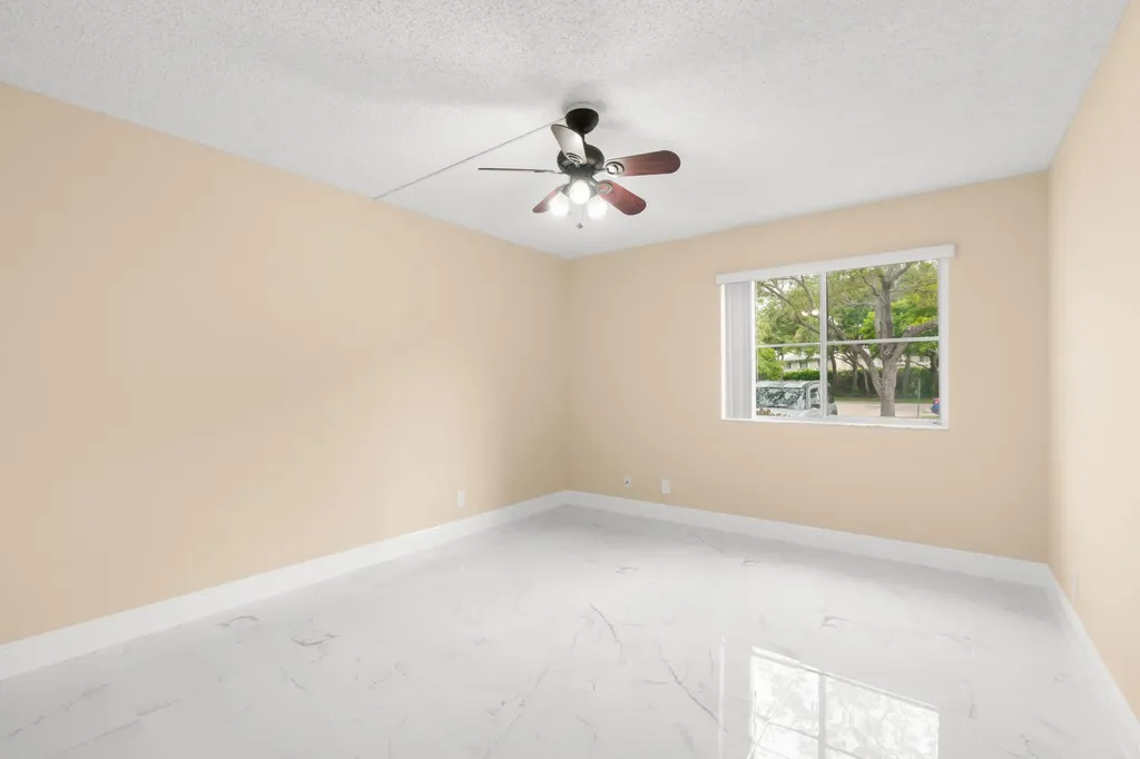9855 Westview Drive Coral Springs FL 33076