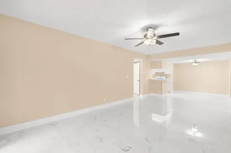 9855 Westview Drive Coral Springs FL 33076