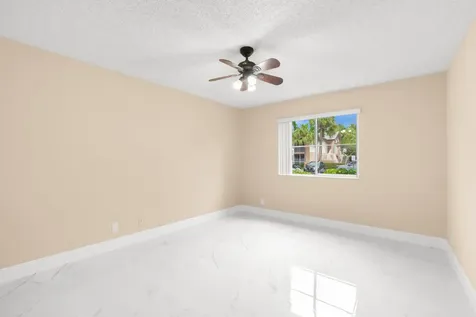 9855 Westview Drive Coral Springs FL 33076
