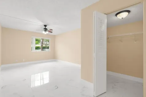 9855 Westview Drive Coral Springs FL 33076