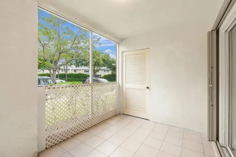 9855 Westview Drive Coral Springs FL 33076