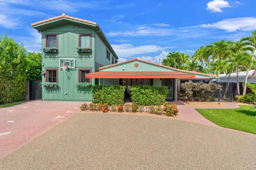 1720 NE 17th Avenue Fort Lauderdale FL 33305