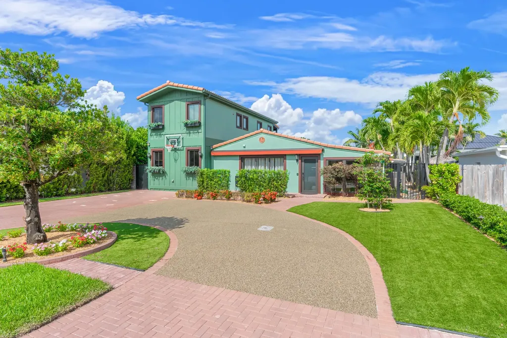 1720 NE 17th Avenue Fort Lauderdale FL 33305