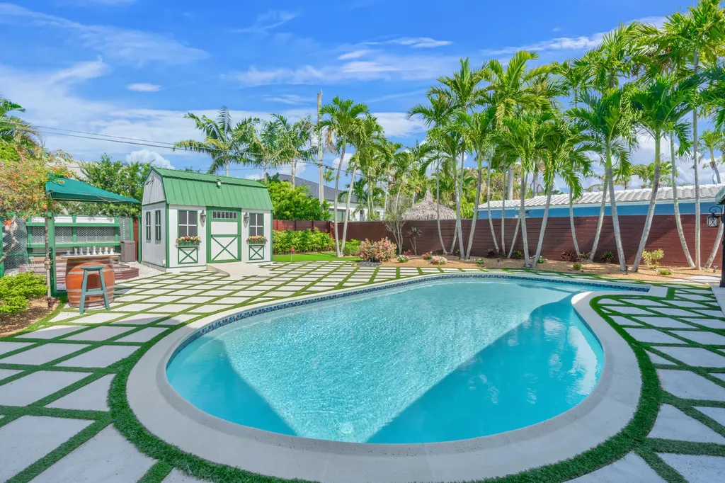 1720 NE 17th Avenue Fort Lauderdale FL 33305