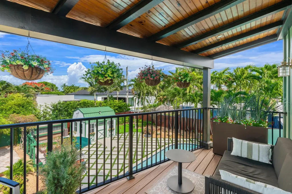 1720 NE 17th Avenue Fort Lauderdale FL 33305
