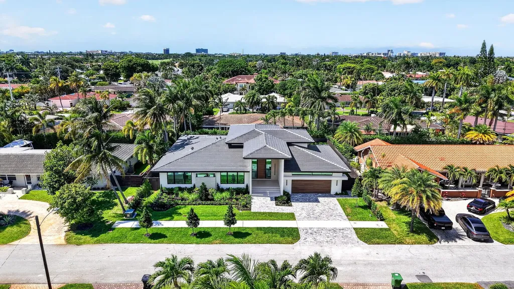 2717 NE 33rd Street Fort Lauderdale FL 33306