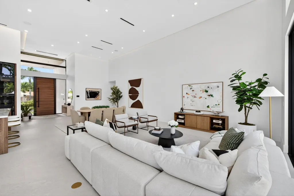 2717 NE 33rd Street Fort Lauderdale FL 33306