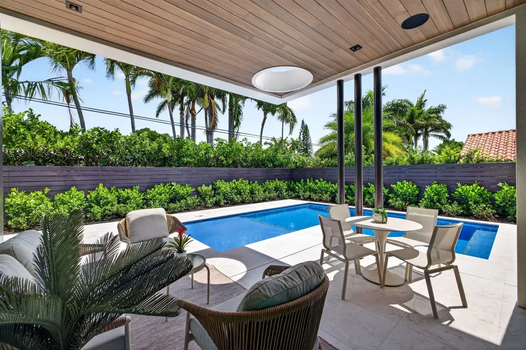 2717 NE 33rd Street Fort Lauderdale FL 33306