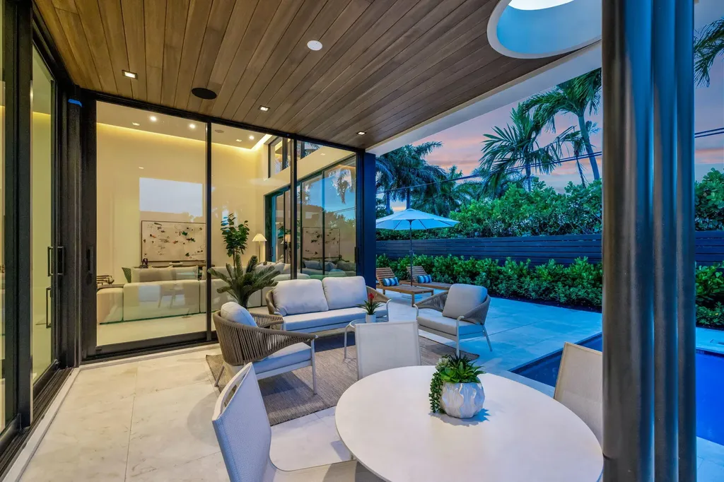 2717 NE 33rd Street Fort Lauderdale FL 33306