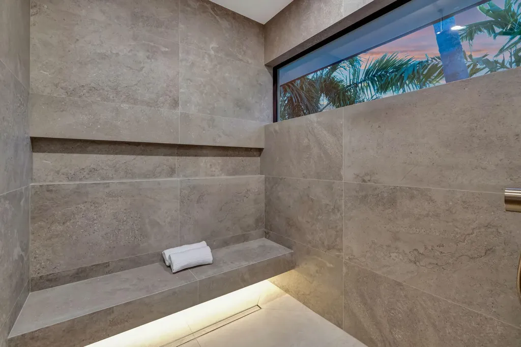 2717 NE 33rd Street Fort Lauderdale FL 33306
