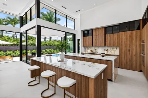 2717 NE 33rd Street Fort Lauderdale FL 33306