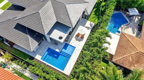 2717 NE 33rd Street Fort Lauderdale FL 33306