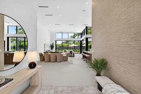 2717 NE 33rd Street Fort Lauderdale FL 33306