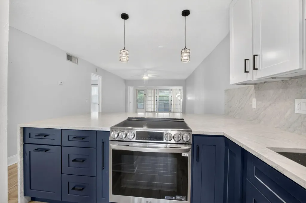 2401 Del Aire Boulevard Delray Beach FL 33445