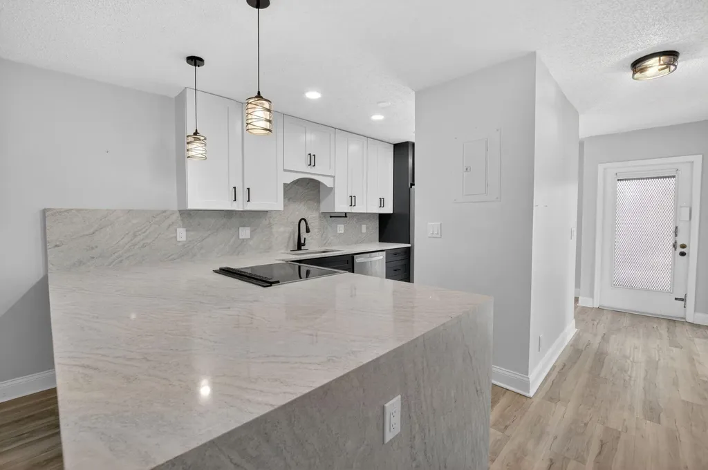 2401 Del Aire Boulevard Delray Beach FL 33445