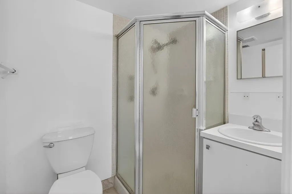 2401 Del Aire Boulevard Delray Beach FL 33445
