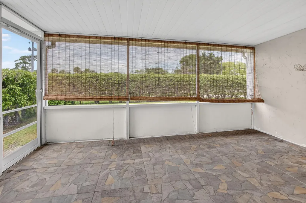 2401 Del Aire Boulevard Delray Beach FL 33445