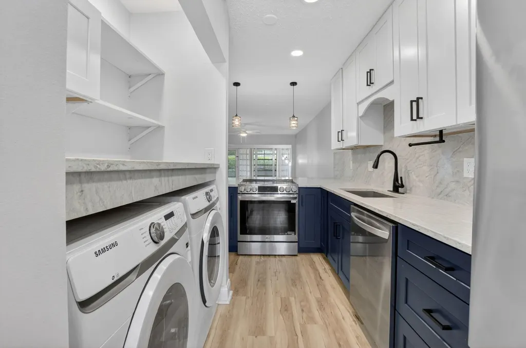 2401 Del Aire Boulevard Delray Beach FL 33445