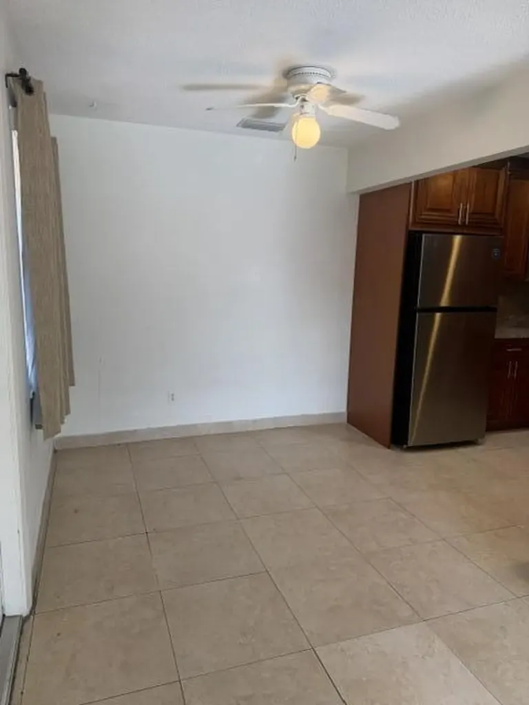 3651 SW 60th Terrace Davie FL 33314