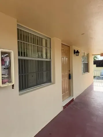 3651 SW 60th Terrace Davie FL 33314