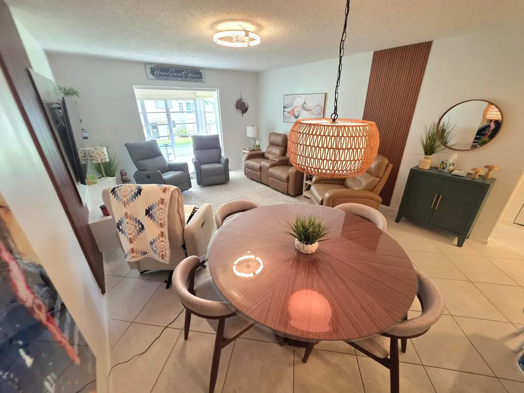 5680 SW 3rd Place Margate FL 33068