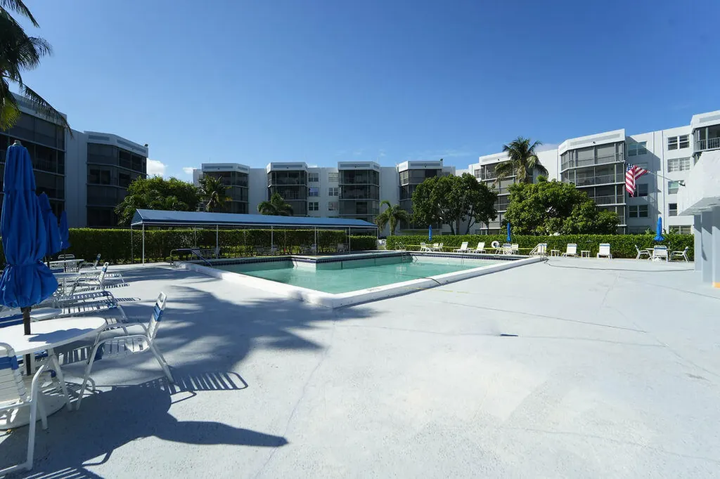 6500 NW 2nd Avenue Boca Raton FL 33487