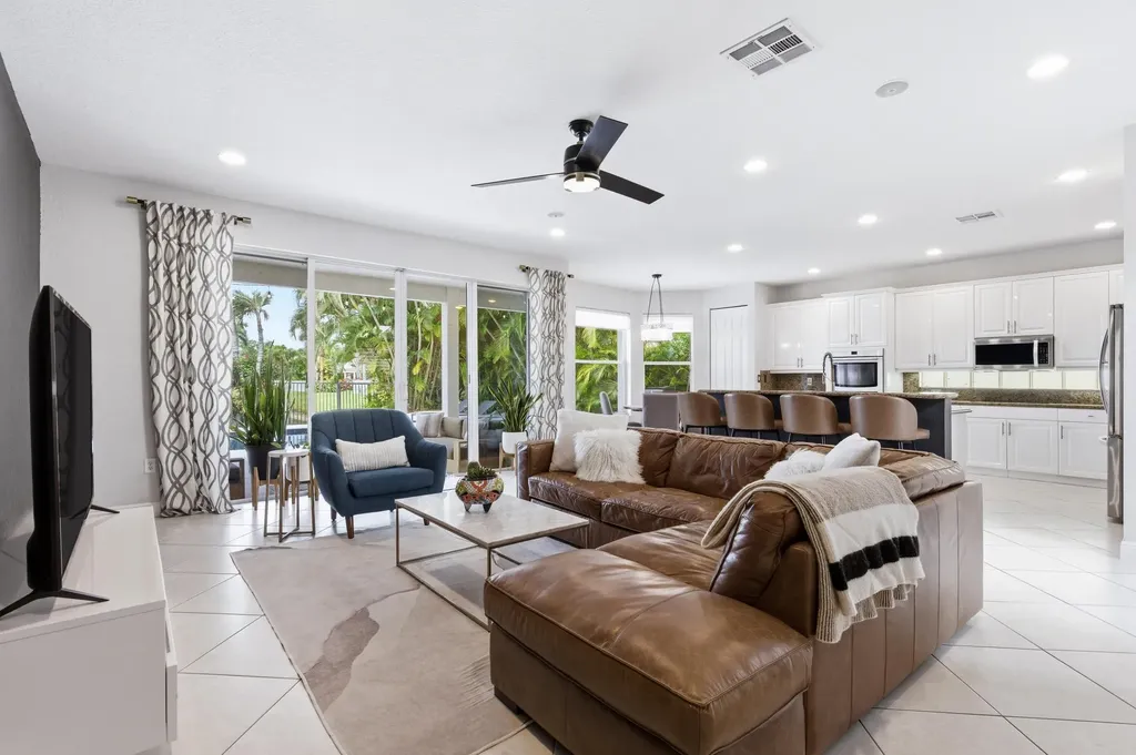 19123 Two River Lane Boca Raton FL 33498