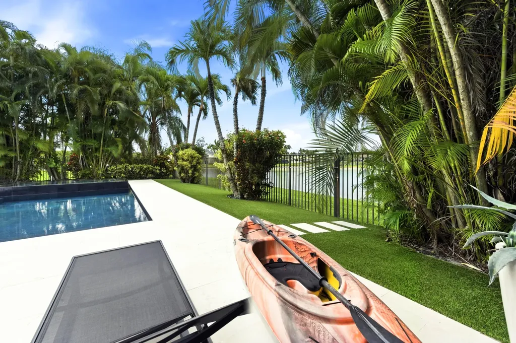 19123 Two River Lane Boca Raton FL 33498