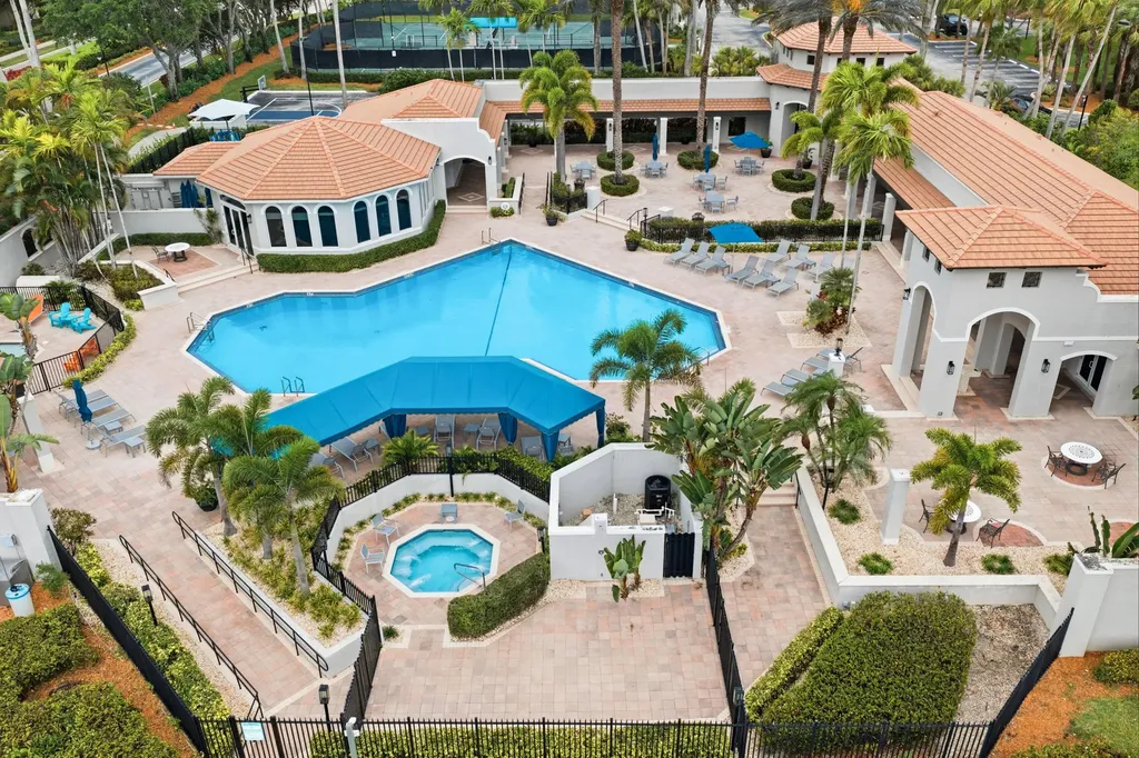 19123 Two River Lane Boca Raton FL 33498