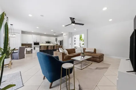 19123 Two River Lane Boca Raton FL 33498