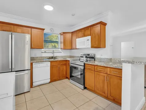700 SW 5th Court Hallandale Beach FL 33009
