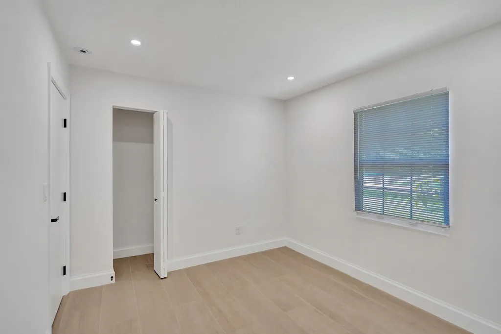 716 S Pine Street Lake Worth Beach FL 33460