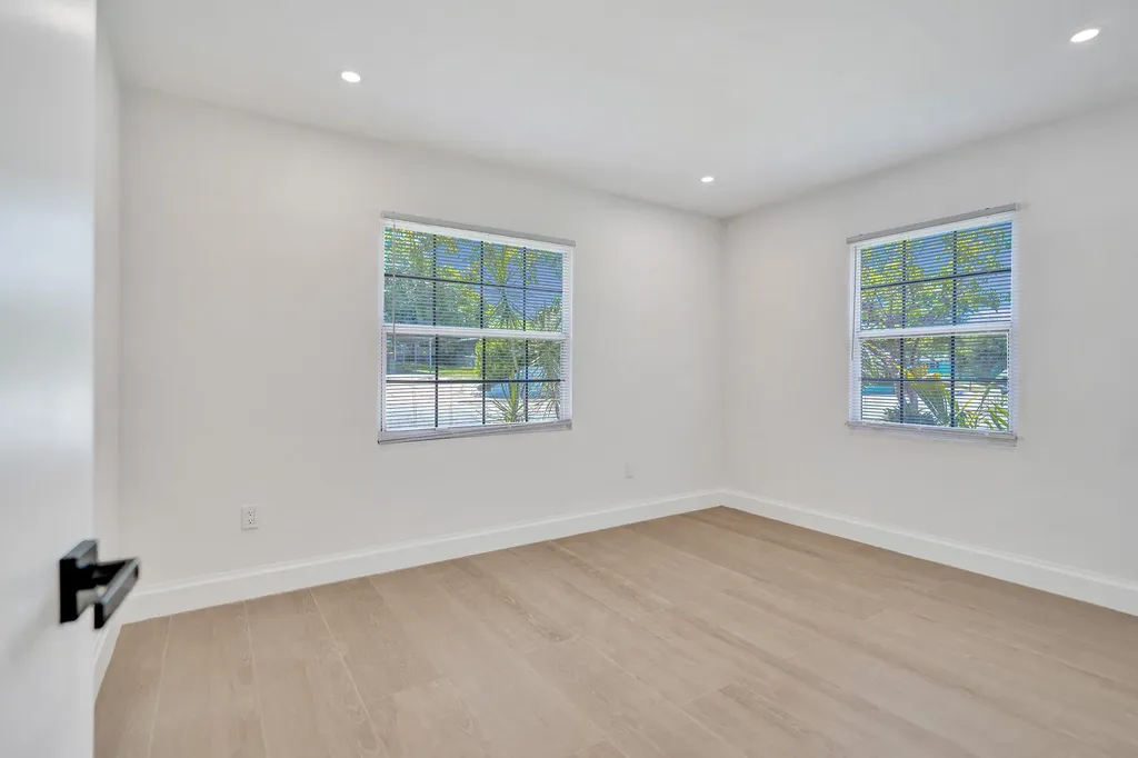 716 S Pine Street Lake Worth Beach FL 33460