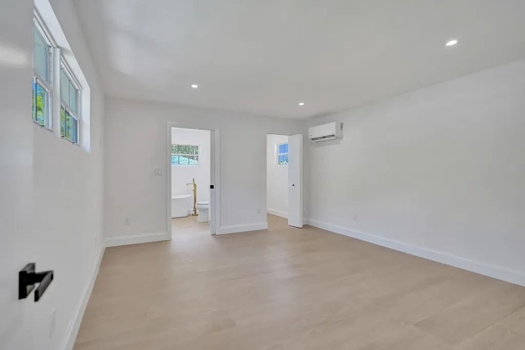 716 S Pine Street Lake Worth Beach FL 33460