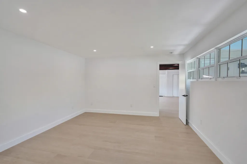 716 S Pine Street Lake Worth Beach FL 33460