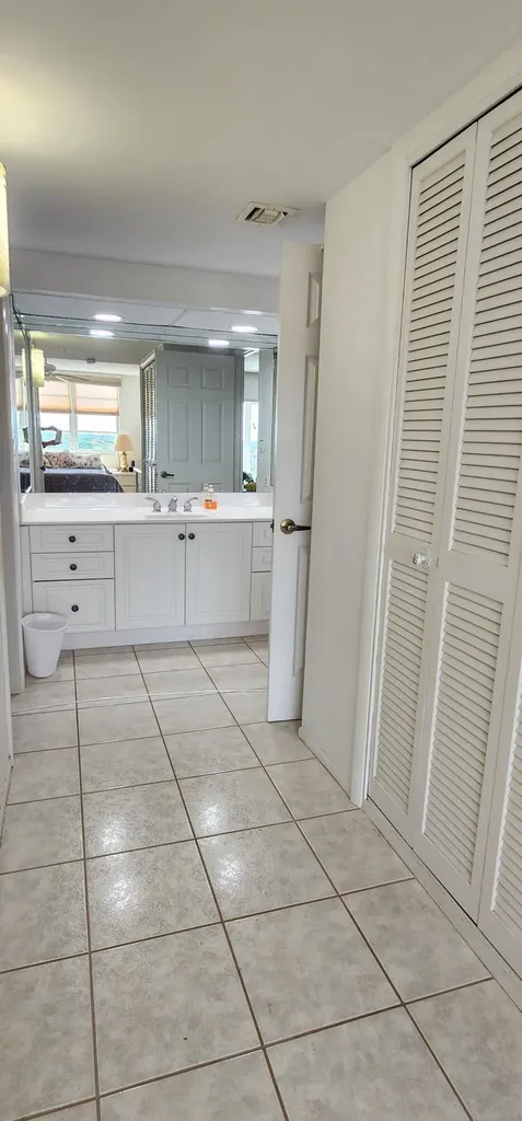 299 N Riverside Drive Pompano Beach FL 33062