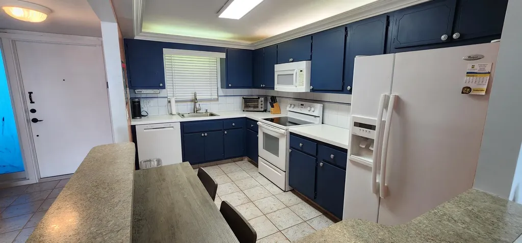 299 N Riverside Drive Pompano Beach FL 33062