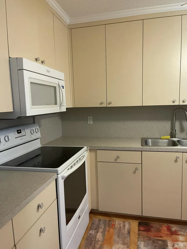 8744 Bella Vista Drive Boca Raton FL 33433