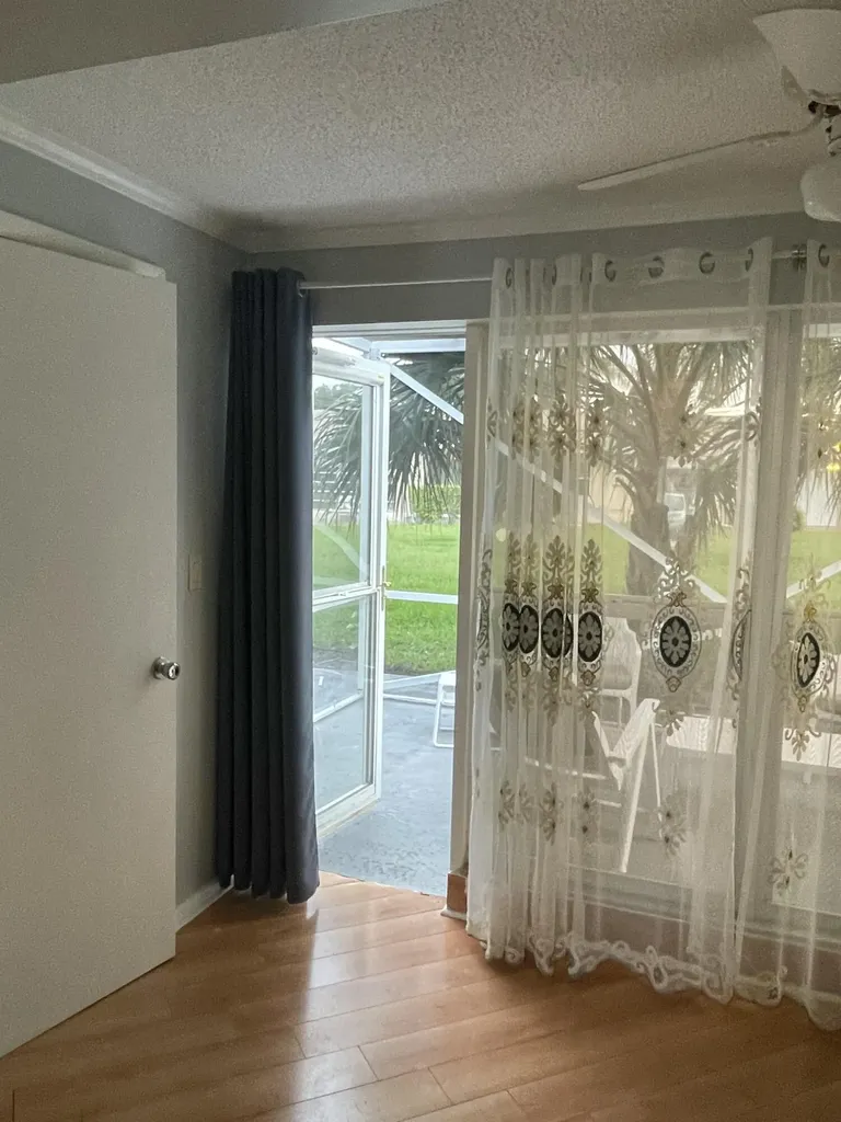 8744 Bella Vista Drive Boca Raton FL 33433