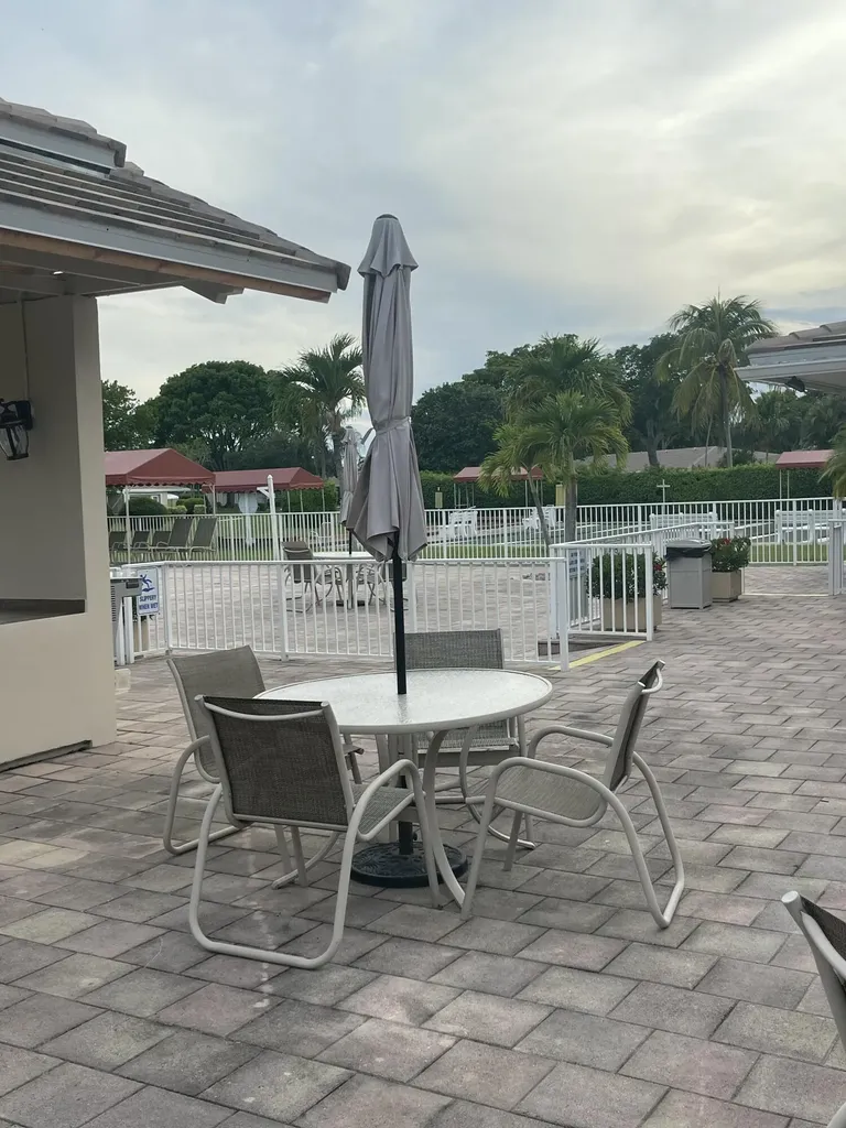 8744 Bella Vista Drive Boca Raton FL 33433