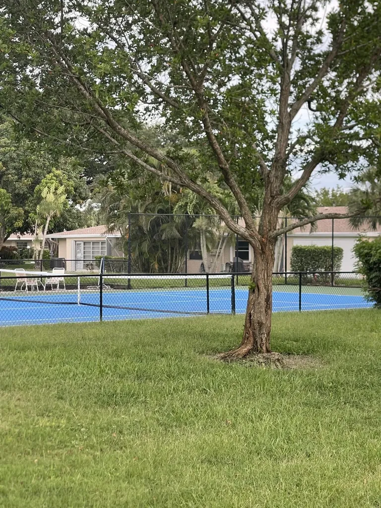 8744 Bella Vista Drive Boca Raton FL 33433