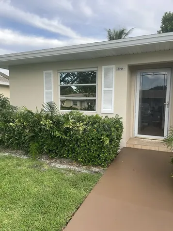 8744 Bella Vista Drive Boca Raton FL 33433