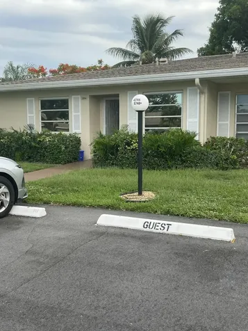 8744 Bella Vista Drive Boca Raton FL 33433