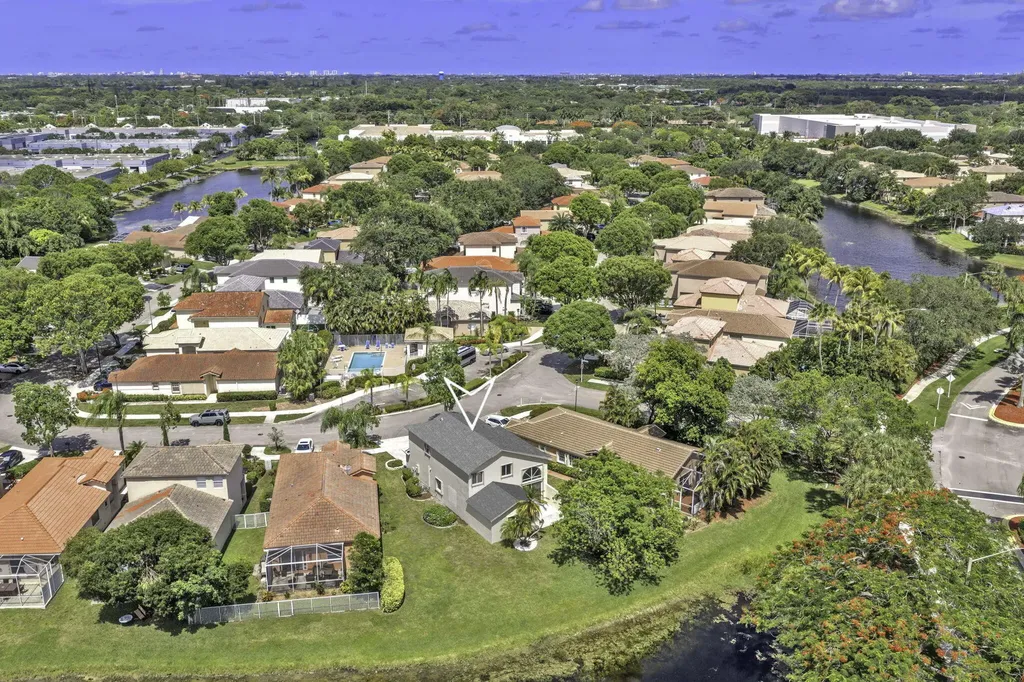 6511 Pelican Terrace Coconut Creek FL 33073
