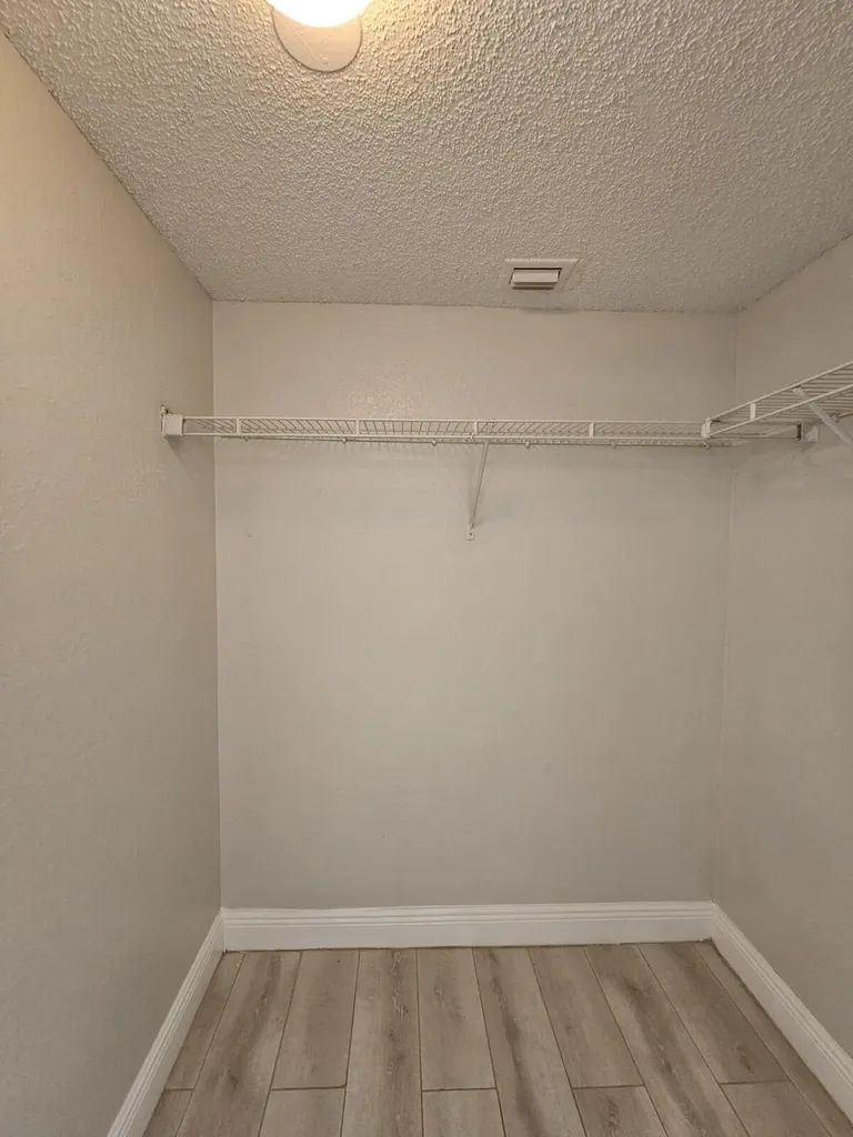 1660 Windorah Way West Palm Beach FL 33411