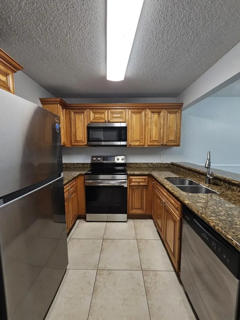 1660 Windorah Way West Palm Beach FL 33411