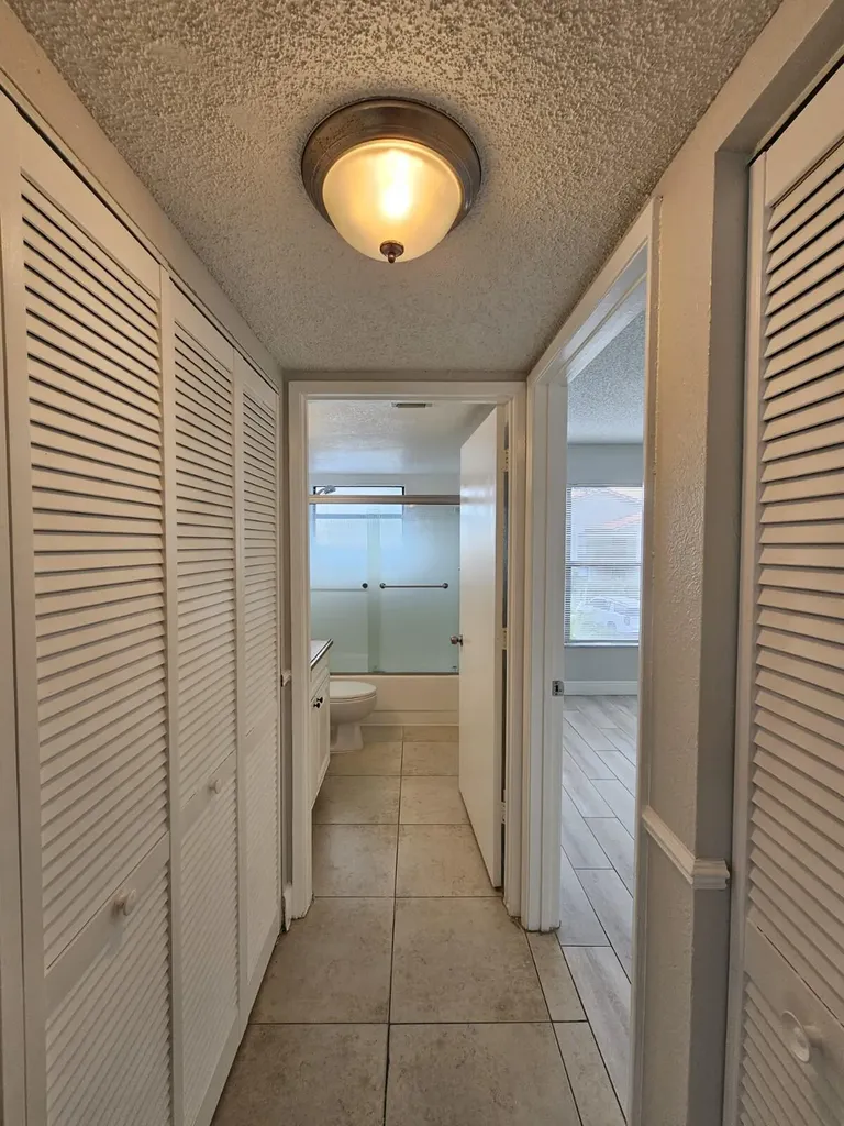 1660 Windorah Way West Palm Beach FL 33411