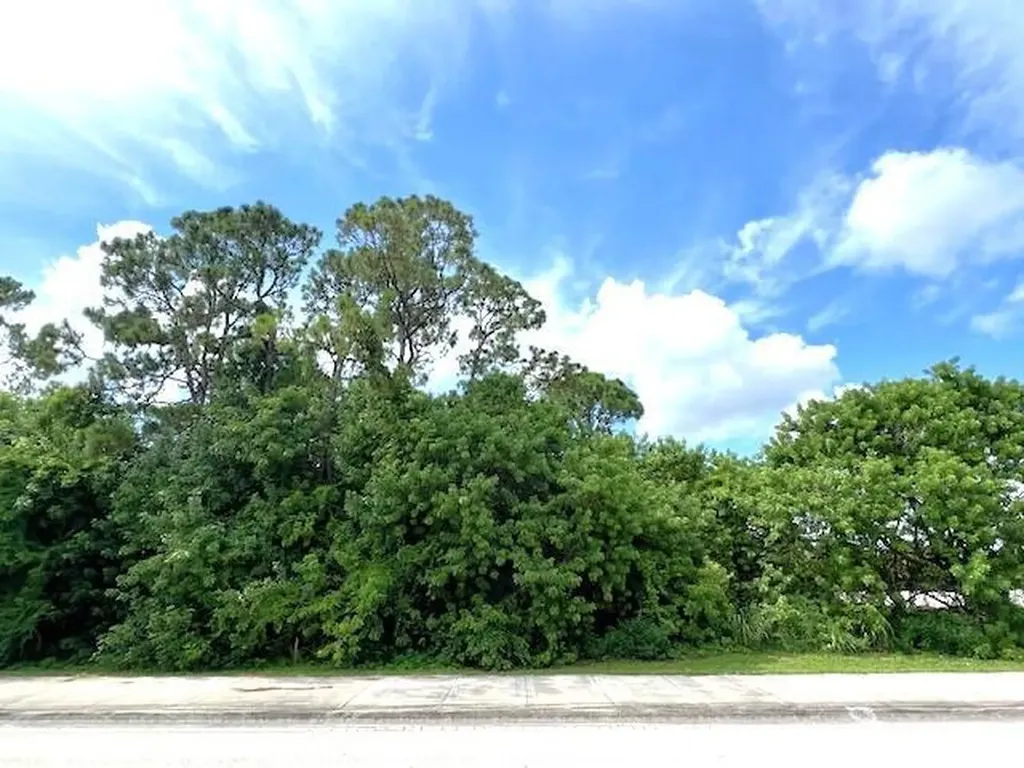 128 SW Becker Road Port St Lucie FL 34953